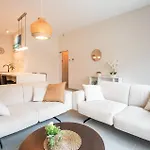 Brand New Apartment With Garden And Parking
